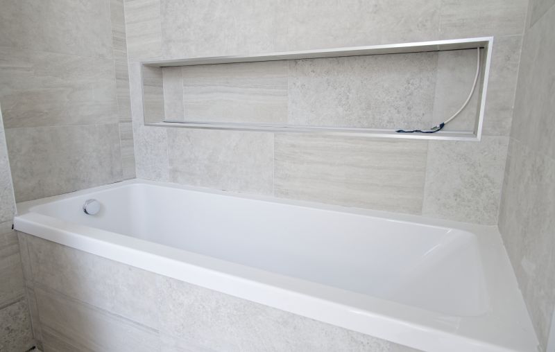 Modern Acrylic Soaking Tub